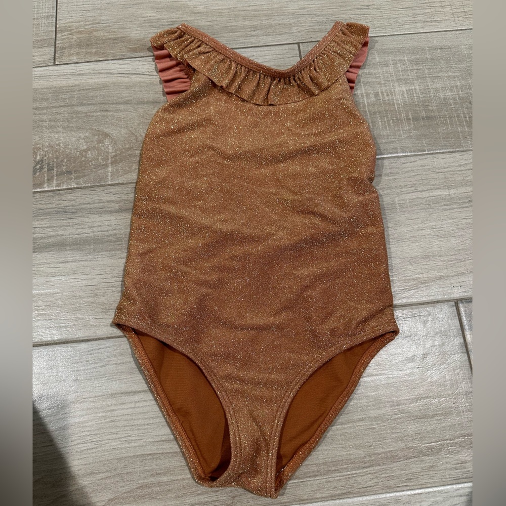 Like New Rylee + Cru swimsuit sz 6/7